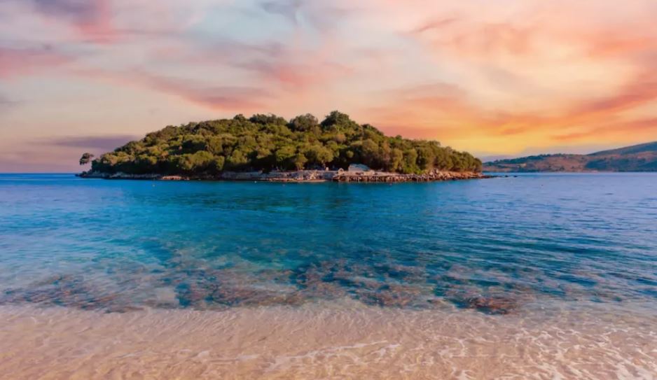 “National Geographic”: Zbuloni thesaret bregdetare të Rivierës Shqiptare