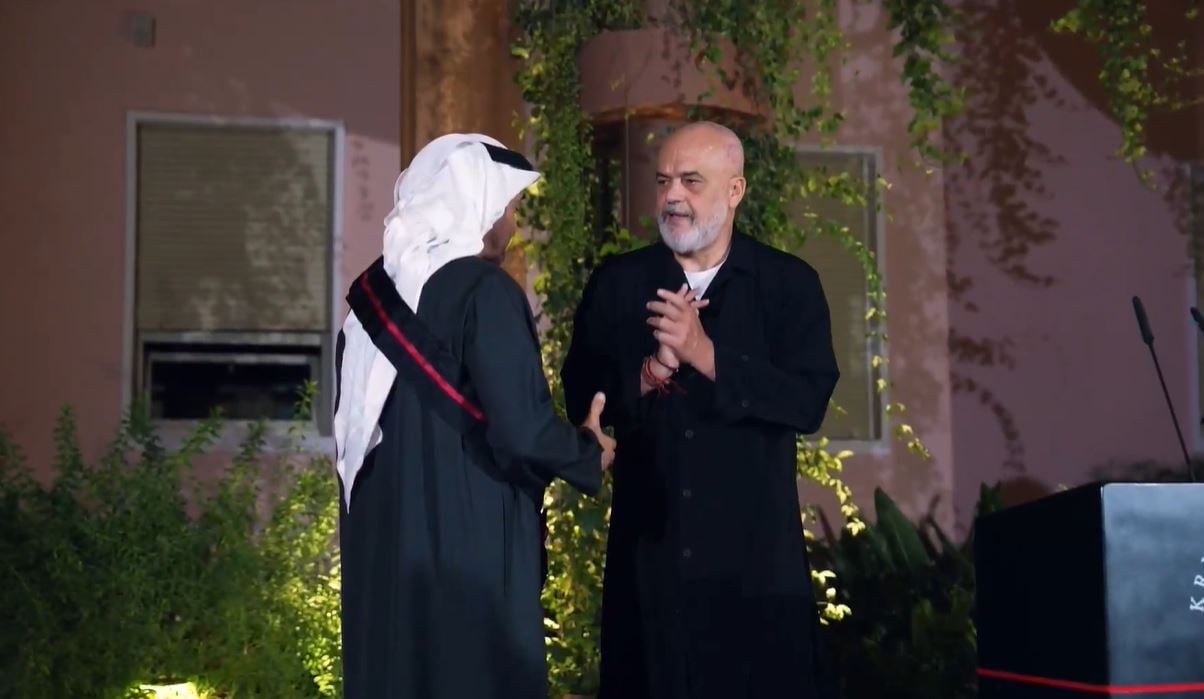 Nderimi i Presidentit të Emirateve të Bashkuara Arabe pas vizitës në Tiranë, Rama: S’do ta harroj kurrë ndihmën që na dhatë pas tërmetit shkatërrues