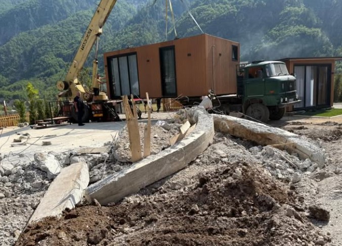 Ndërtimet pa leje në Theth, Ulsi Manja dërgon në ILD dhe KLP Prokuroren e Shkodrës