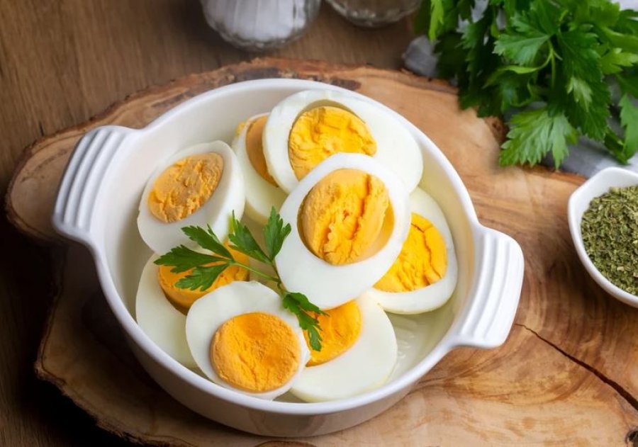 Ndikimi i vezëve në shëndetin e veshkave, në cilat faza të sëmundjes mund të hani pjesën e verdhë dhe në cilat të bardhën