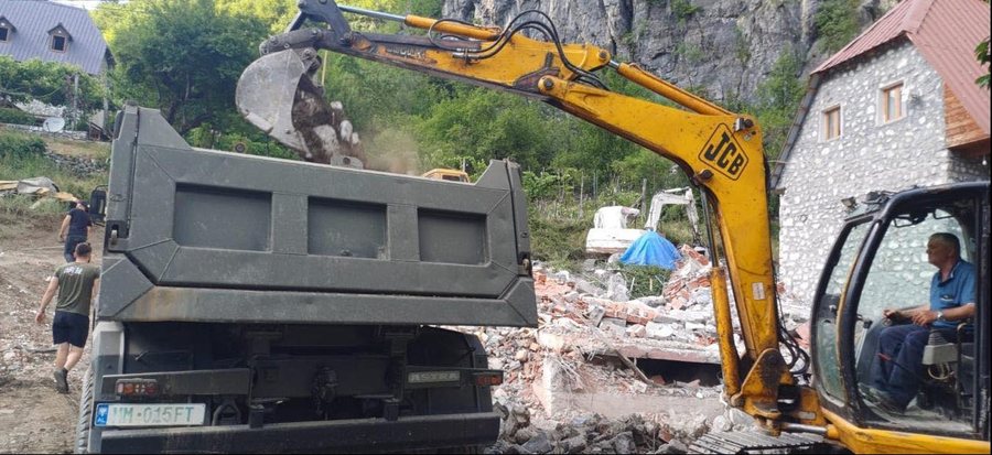 Nis pastrimi i mbetjeve inerte në Theth, Rama bën bilancin e aksionit: U shembën mbi 100 ngrehina pa leje