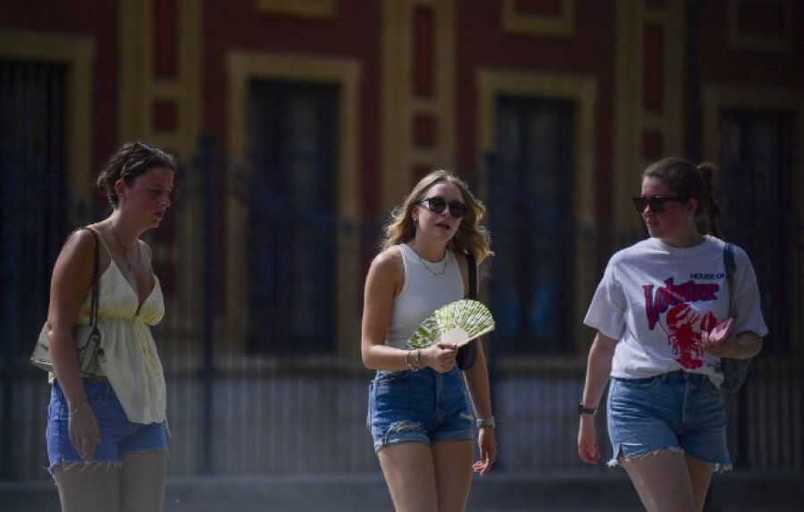 Një shenjë pak e njohur e goditjes nga nxehtësia që nuk duhet injororuar, mund të jetë vdekjeprurëse