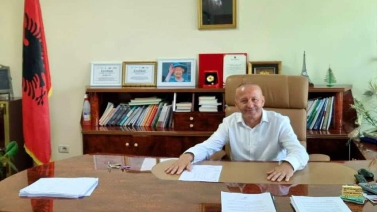 Nuk kishte deklaruar dënimin politik gjatë diktaturës, gjykata pushon çështjen ndaj kryebashkiakut të Hasit