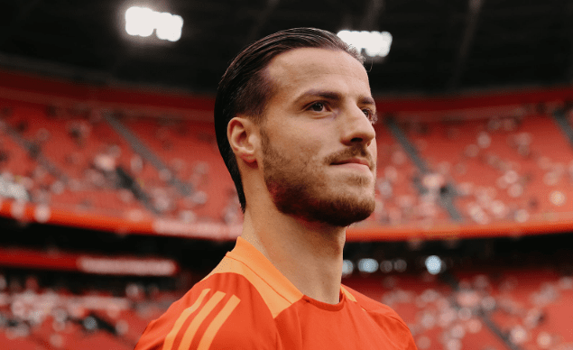 Nuk pranon stolin, portieri shqiptar drejt një tjetër huazimi