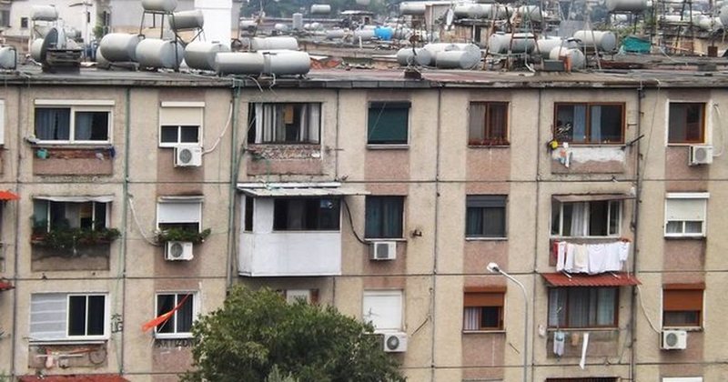 “Pallatet e vjetra do ngelen pa shitur!”