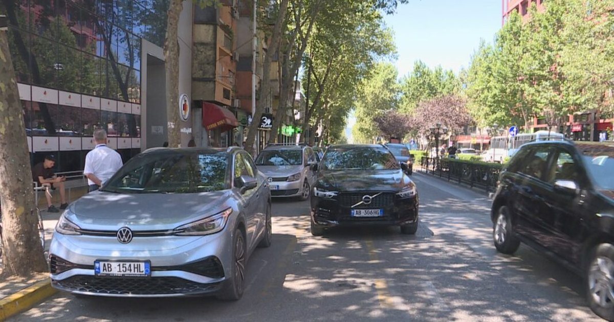 “Parkimi dysh” vepër penale, ja rastet kur konsiderohet i tillë! Nga gjoba deri në 3 vite burg