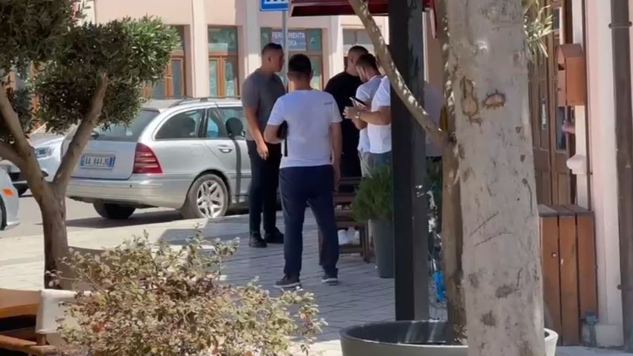 Pas vizitës së Ramës në Vlorë, Policia bashkiake zbarkon në lagjen “Muradie” për lirimin e hapësirave publike