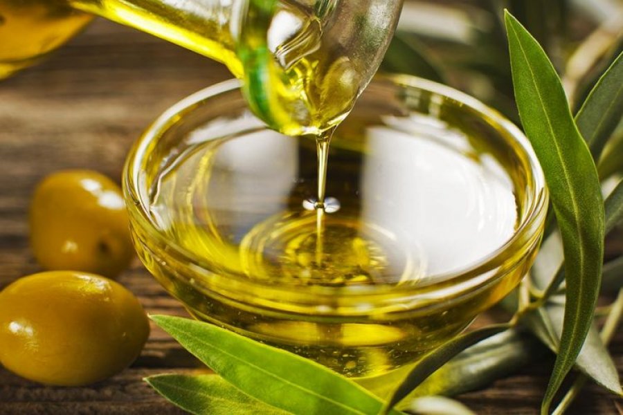 Pasojat që vaji i ullirit mund të ketë në lëkurën tuaj