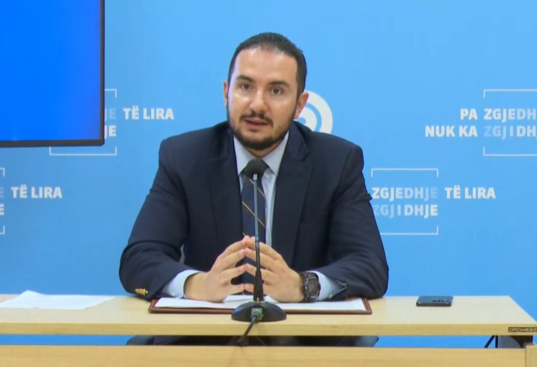 ‘PD e la në hije Salianjin’, Bejko: Ja pse Berishës i interesonte që ai të mbahej në burg