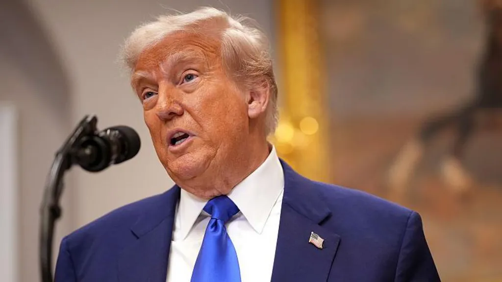 Përmbytjet tragjike, Trump: Situatë thellësisht shqetësuese