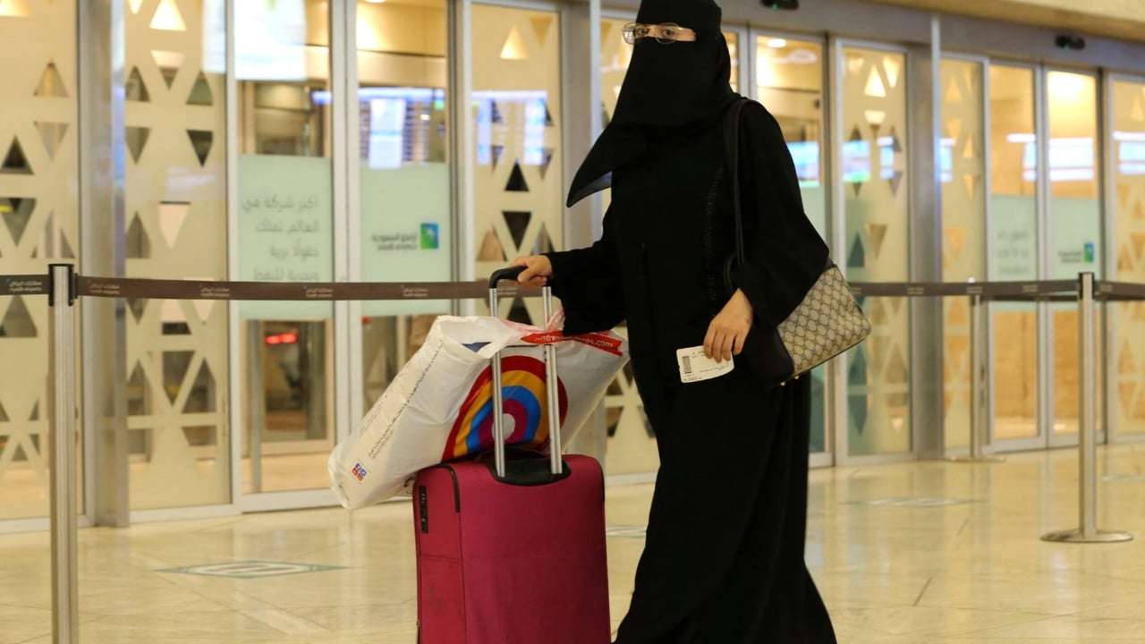 “Përpjekje mizore për të heshtur kritikat”, akuza ndaj Arabisë Saudite: Aktivistët po ndalohen të dalin jashtë shtetit