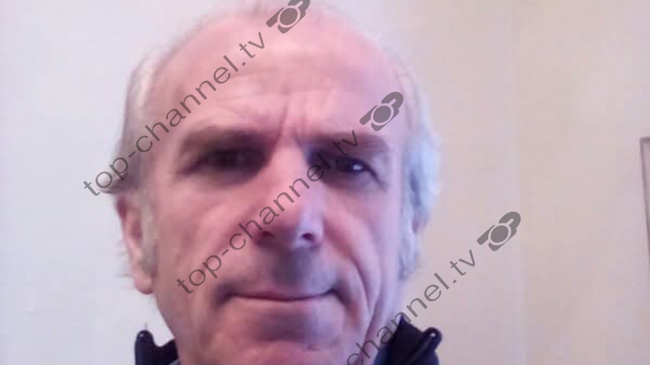 Plagosi 70-vjeçarin për lojën domino, arrestohet i moshuari në Durrës! U largua me thikë në dorë