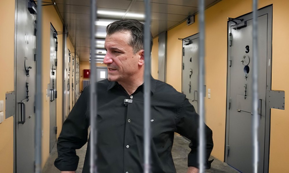 “Plani B për të shpëtuar…”/ Veliaj i përdori telefonin, Fatjon Baci zbardh bisedën e kryebashkiakut me familjarët: Sakrifikoni…