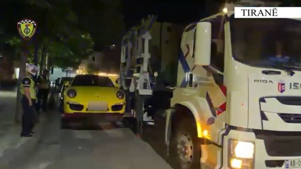 Policia aksion në kryeqytet/ Bllokohen 42 makina luksoze në Tiranë, 35 shoferë nën hetim