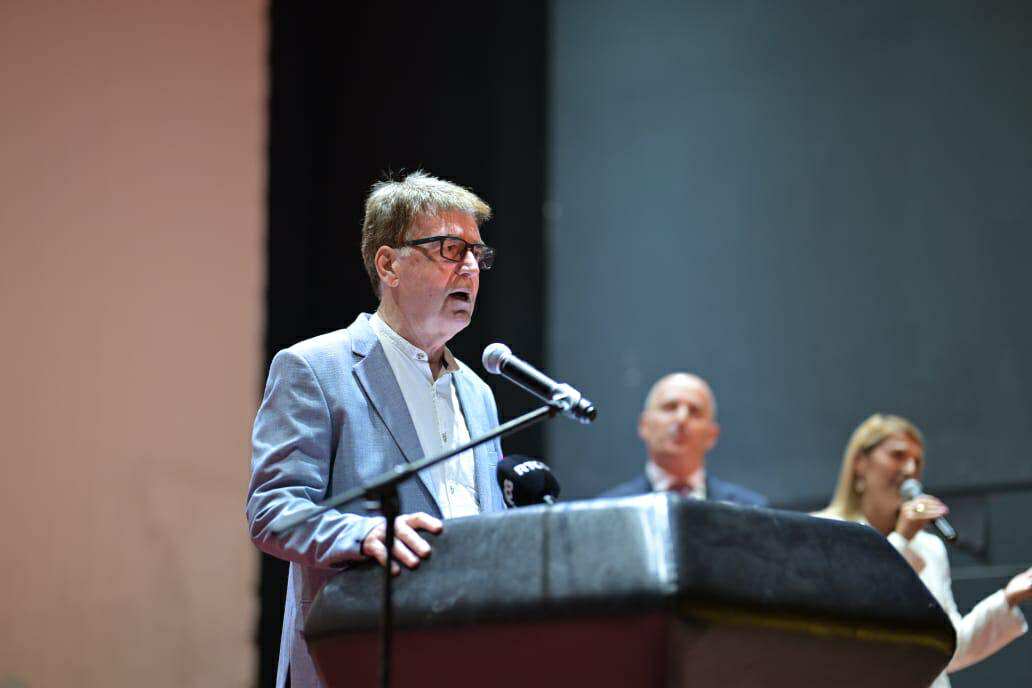 Premiera e filmit ‘Isha vetëm 10 vjeç’ dhe promovimi i librit ‘Besa dhe burrëria’ në Pejë – një homazh për humanizmin në kohë lufte