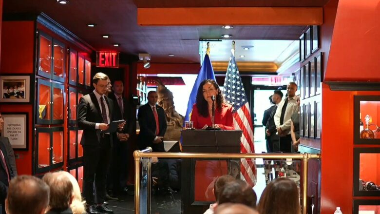 Presidentja Osmani nderon mërgatën shqiptaro-amerikane në SHBA me medalje presidenciale