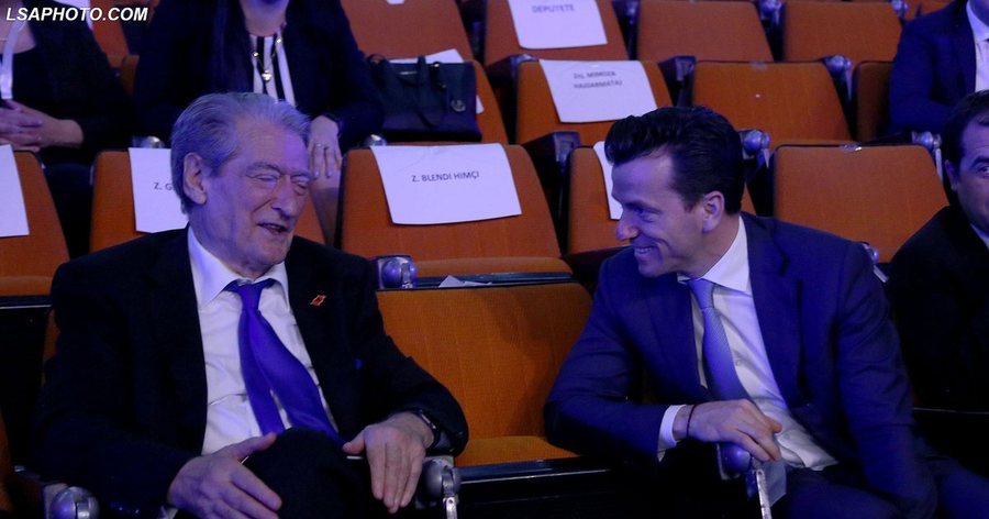 Propozimi për kandidat të përbashkët për Tiranën, Berisha i përgjigjet Agron Shehajt