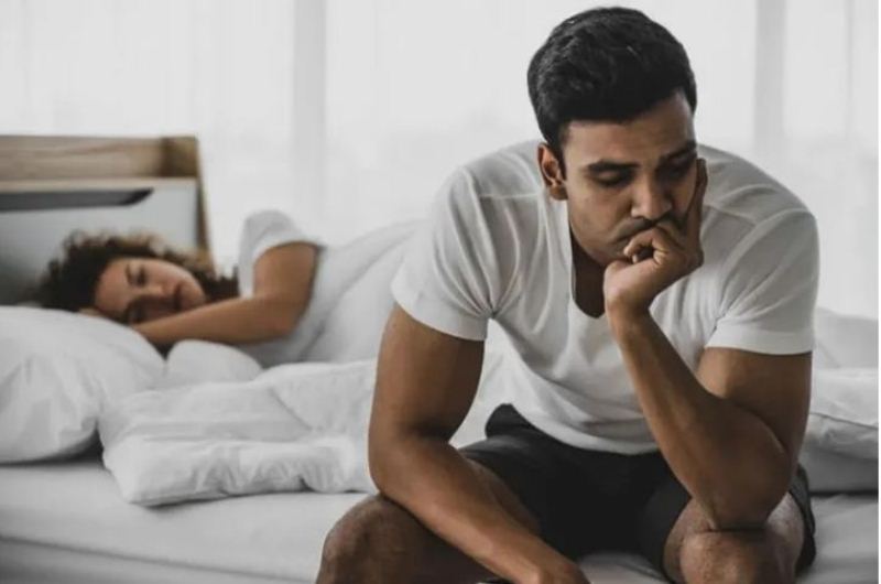 Pse ia ke kthyer shpinën? Kthehu dhe përqafoje!