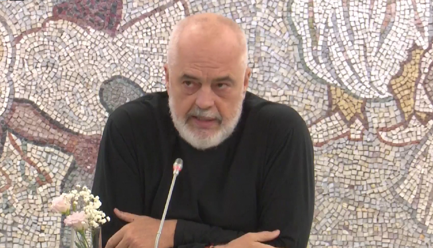 Rama jep lajmin: Do të konfiskohen objektet e braktisura prej ’90-s dhe ato që shkelin lejen e ndërtimit mbi masën 2%