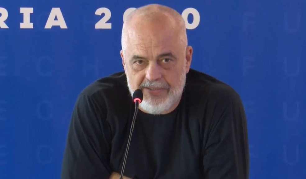 Rama “piketon” synimin e radhës: Deri në fund të dekadës, s’do ketë më pagesa me cash