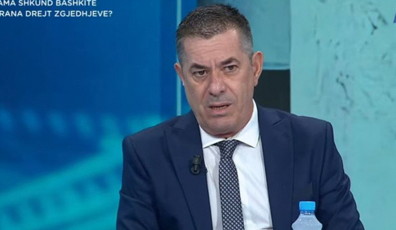 Rama “shkund” bashkitë! Vangjeli: Drejtorët, specie që helmonin administratën, veprojnë si “tiranë të vegjël”