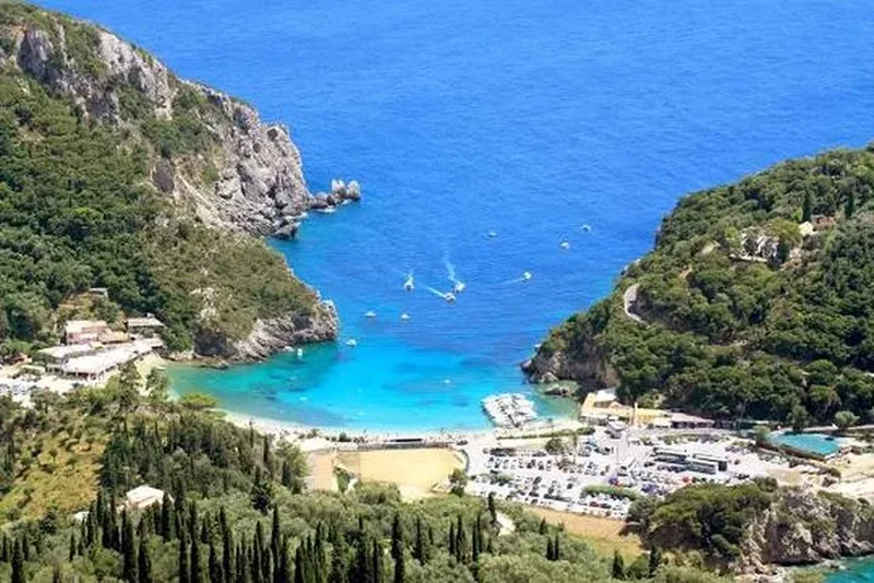 Rasti i Korfuzit: Si e ka zgjidhur Greqia atë që Shqipëria s’po e zgjidh dot