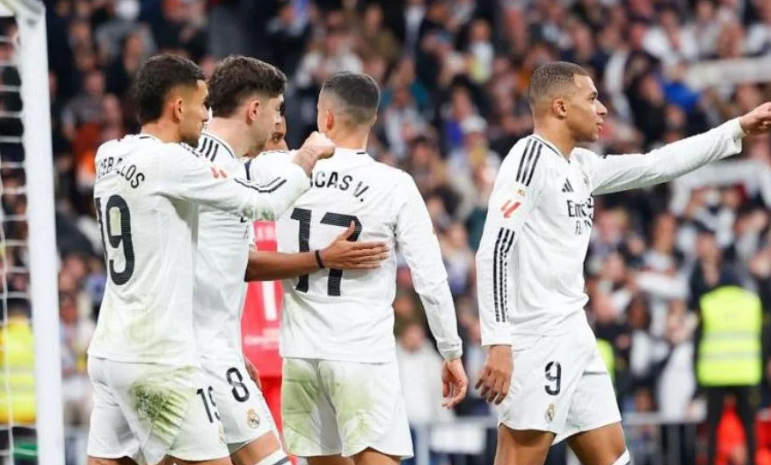 Real Madrid në kërkim të zëvendësuesit të Modric