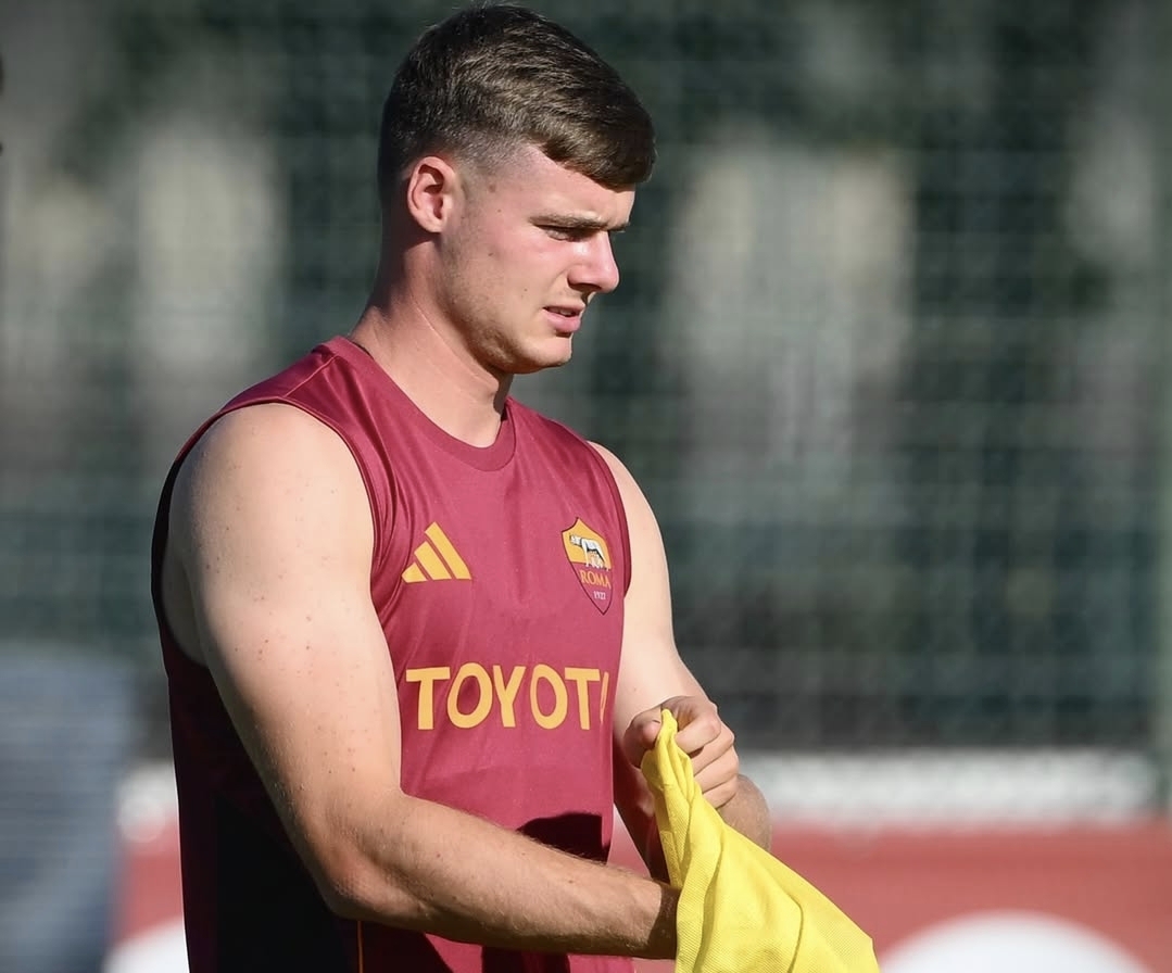 Roma zyrtarizon goditjen e dytë në merkato, vjen gjiganti irlandez: “Duam pjesëmarrjen në Champions”