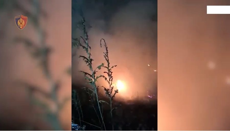 Rrezikoi jetën e banorëve pasi ndezi zjarr përgjatë aksit Tiranë-Elbasan, arrestohet 34 vjeçari