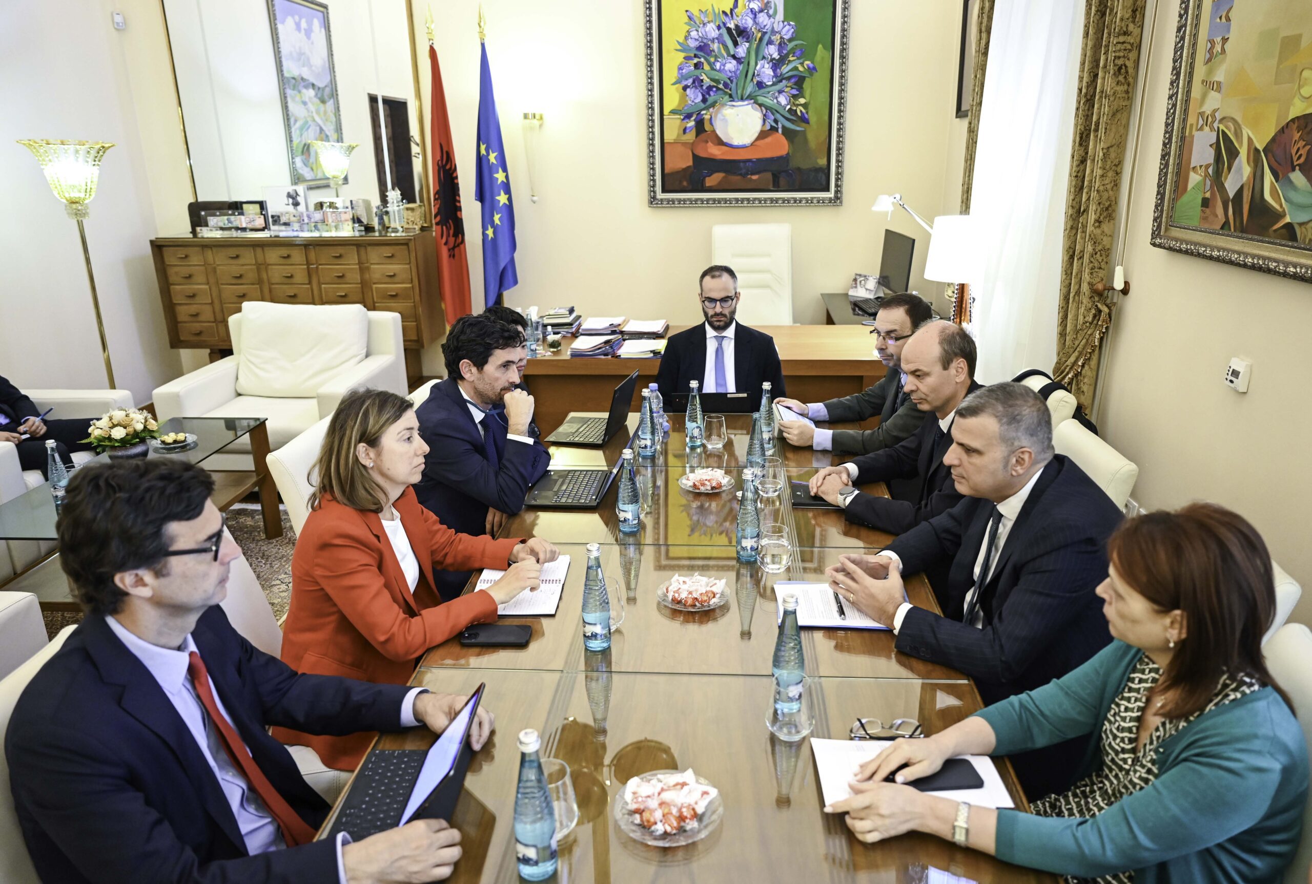 Sejko pret misionin e FMN: Mjedisi i jashtëm krijon pasiguri të mëdha edhe për ekonominë shqiptare