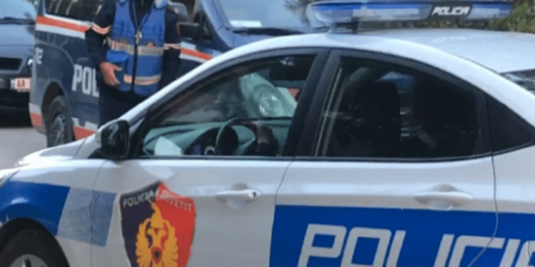 Shiti dy herë të njëjtin apartament, arrestohet 48-vjeçari. Noterja shpallet në kërkim