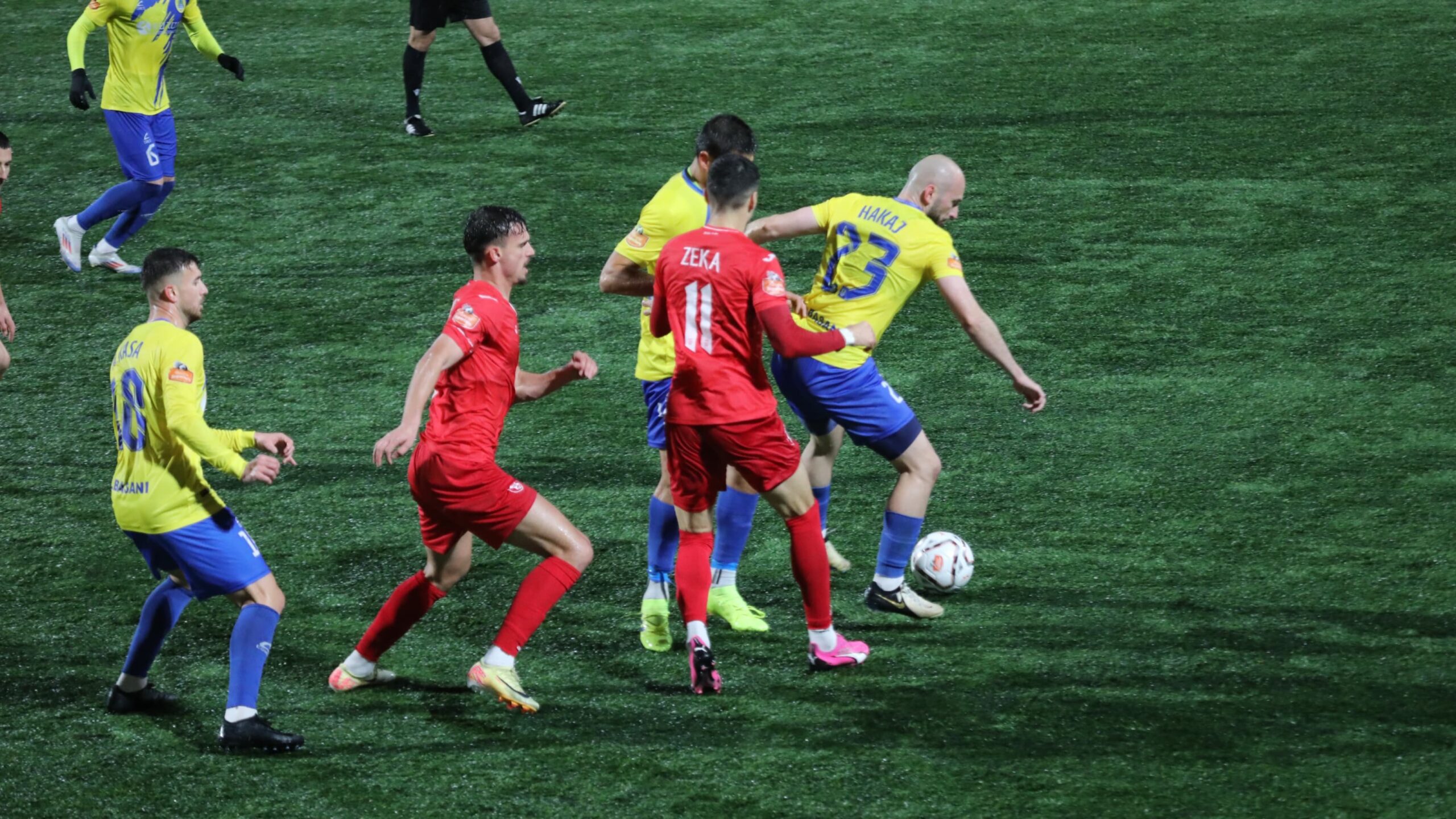 Shqetësimi i të kuqve para Europës, Partizani në garë me kohën