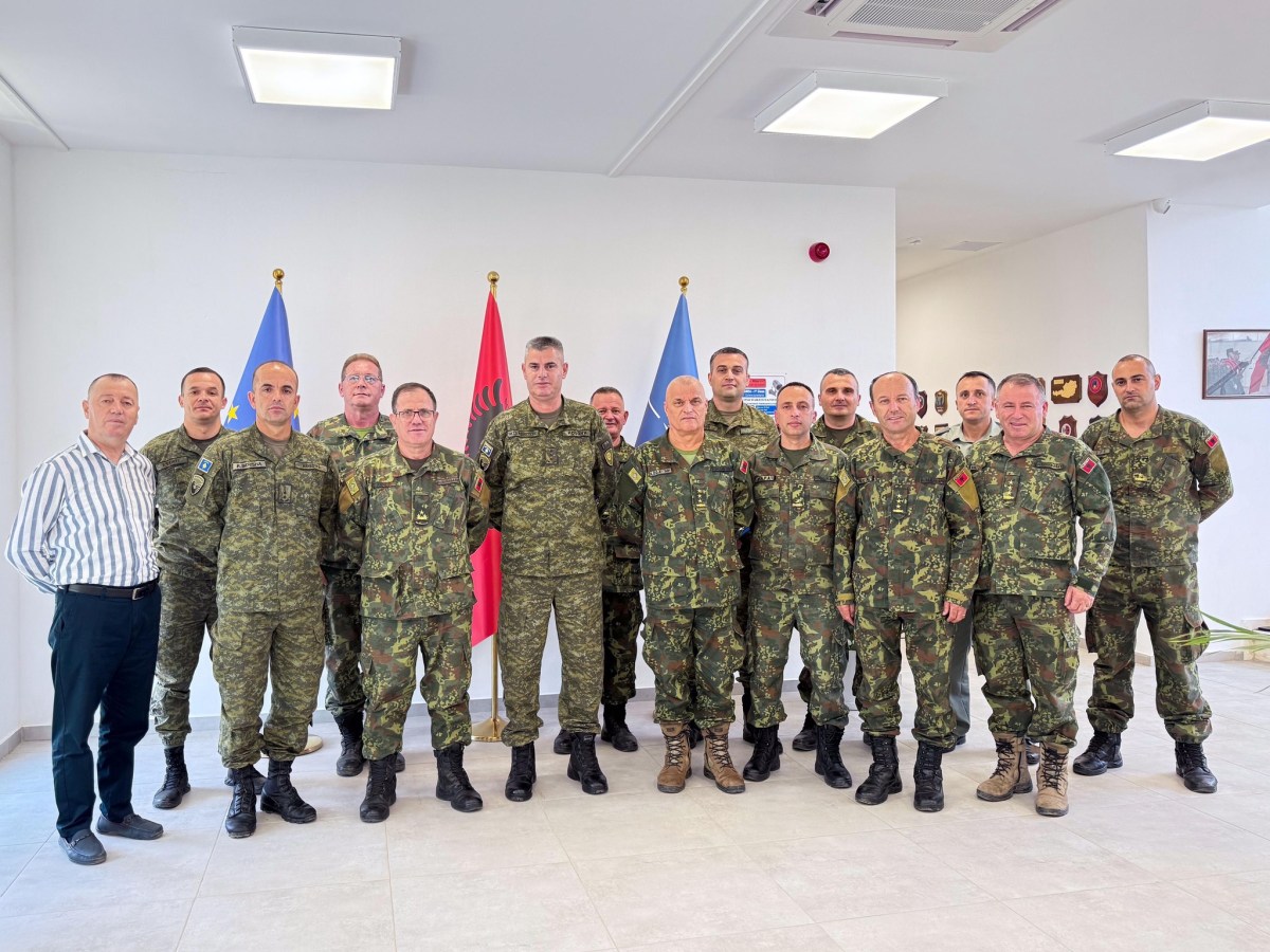 Shqipëri-Kosovë: Forcimi i lidhjeve mes komandave mbështetëse të ushtrive