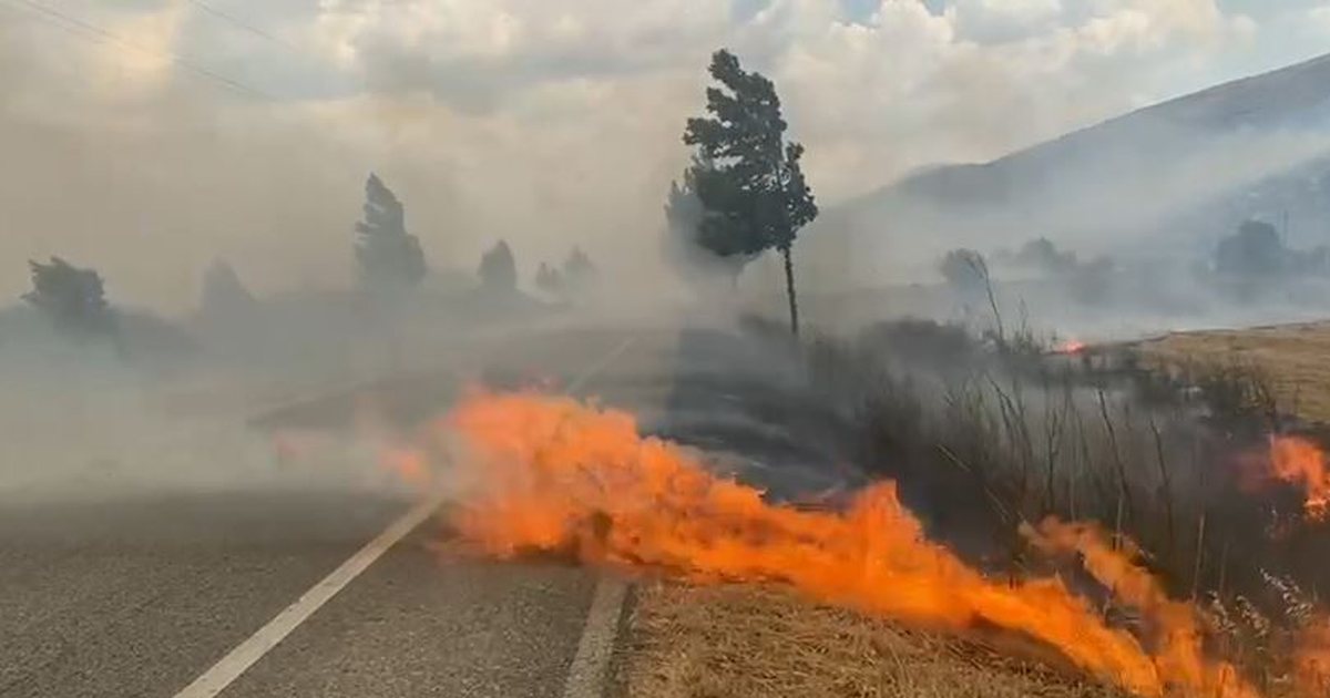 Shqipëria nën flakë, bllokohen Saranda dhe Kakavija