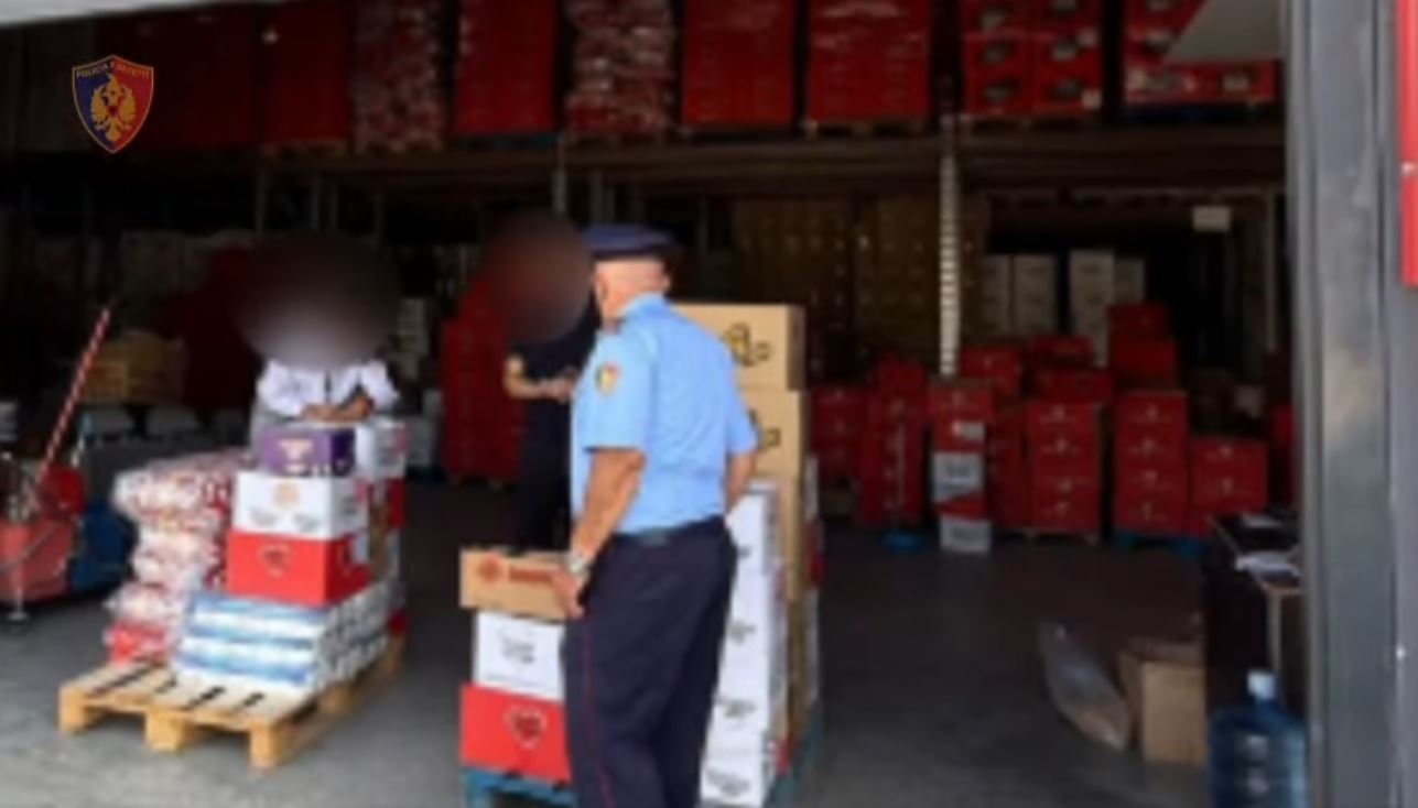 Skandal! Gjendet në Vorë magazina ku falsifikohej skandeca e produkteve ushqimore