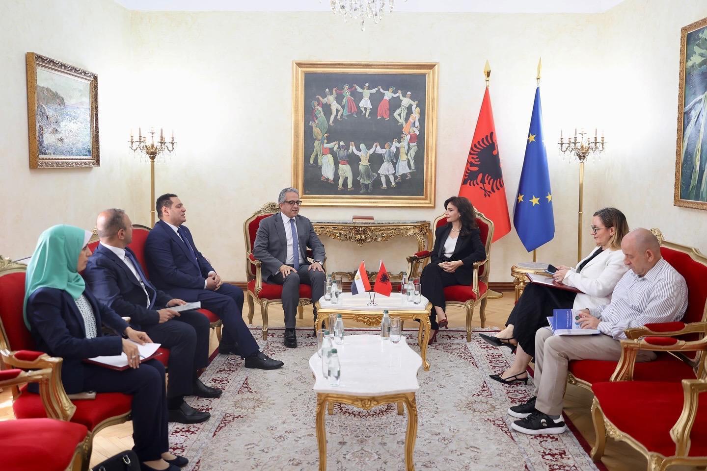 Spiropali pret kandidatin për Drejtor të Përgjithshëm të UNESCO-s: Diskutuam mbi rëndësinë e ruajtjes të vlerave dhe trashëgimisë historike e kulturore