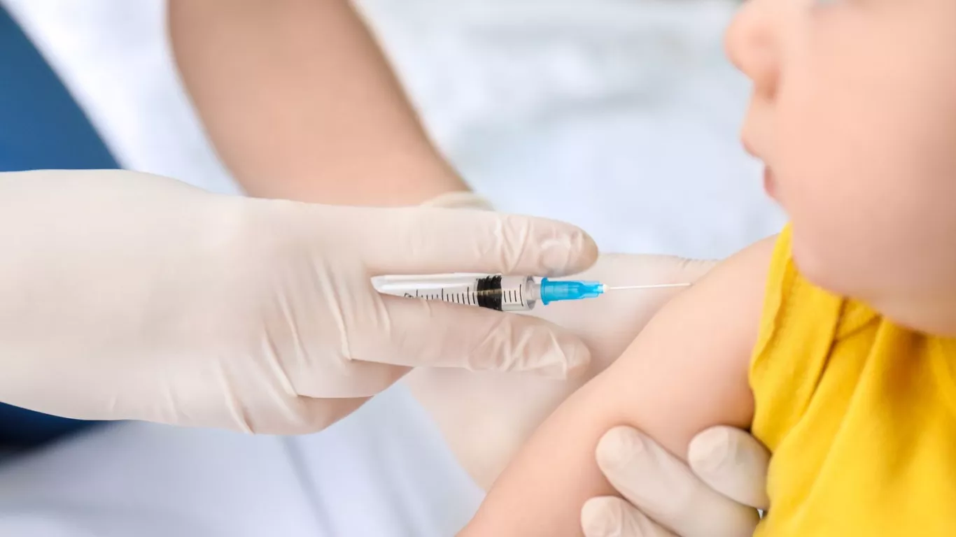 Studimi danez: Vaksinat e fëmijërisë nuk shkaktojnë autizëm!