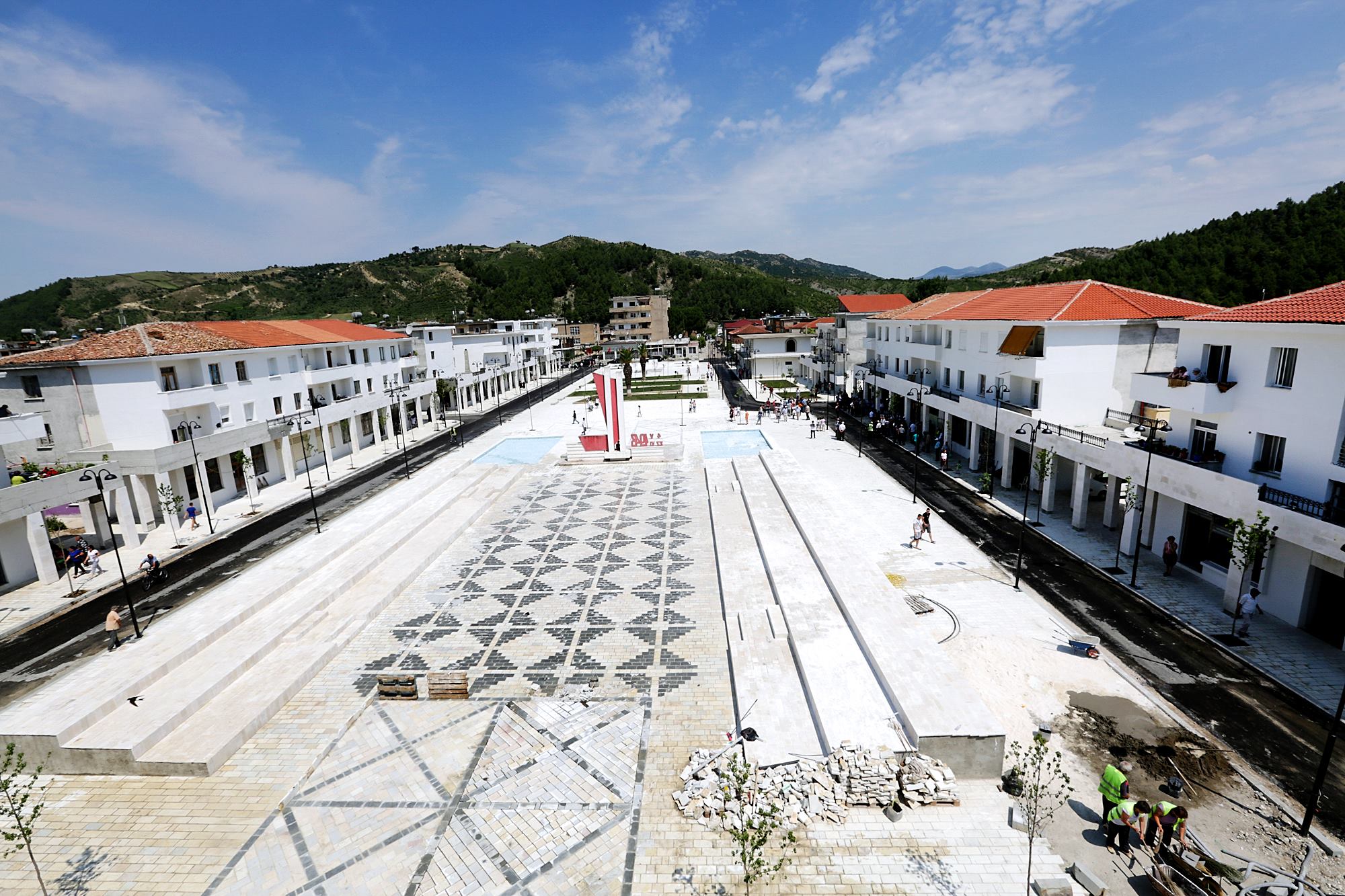 Top 5 zonat me pronat më të shtrenjta në Shqipëri, Memaliaj mes zonave më të lira