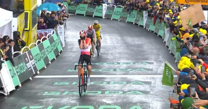 Tour de France/ Arensman triumfon në malore, e dyta për holandezin