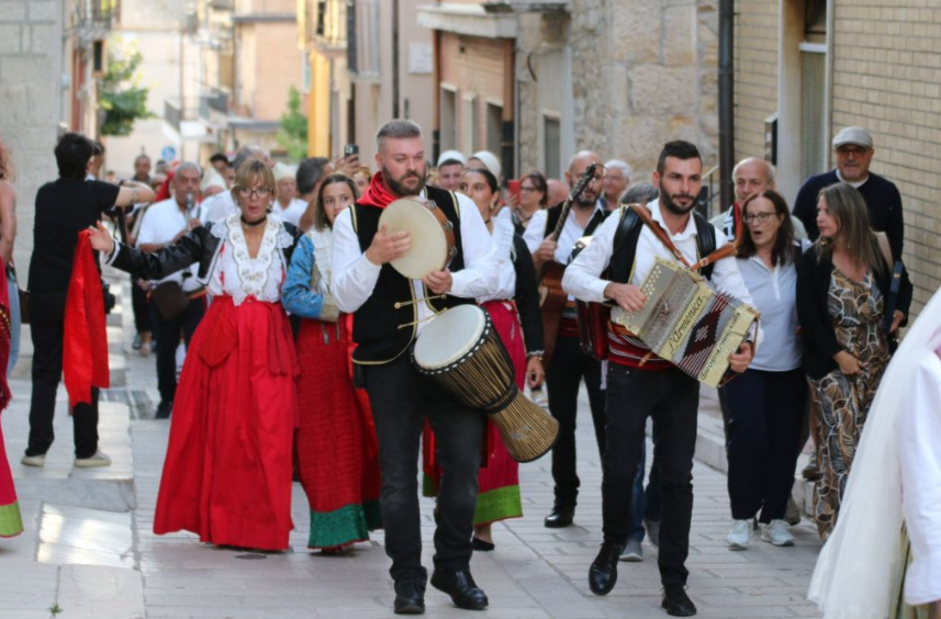 Tre komuna arbëreshe në Puglia shpallen zona kulturore të mbrojtura