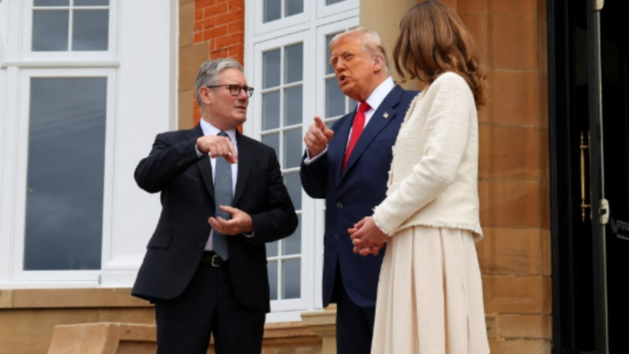 Trump takohet me Starmer, Presidenti amerikan i vendos afat të ri Rusisë për armëpushim: Keni 10-12 ditë kohë, tani e di përgjigjen