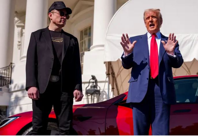Trumpi e quan “qesharake” themelimin e partisë nga Elon Musk