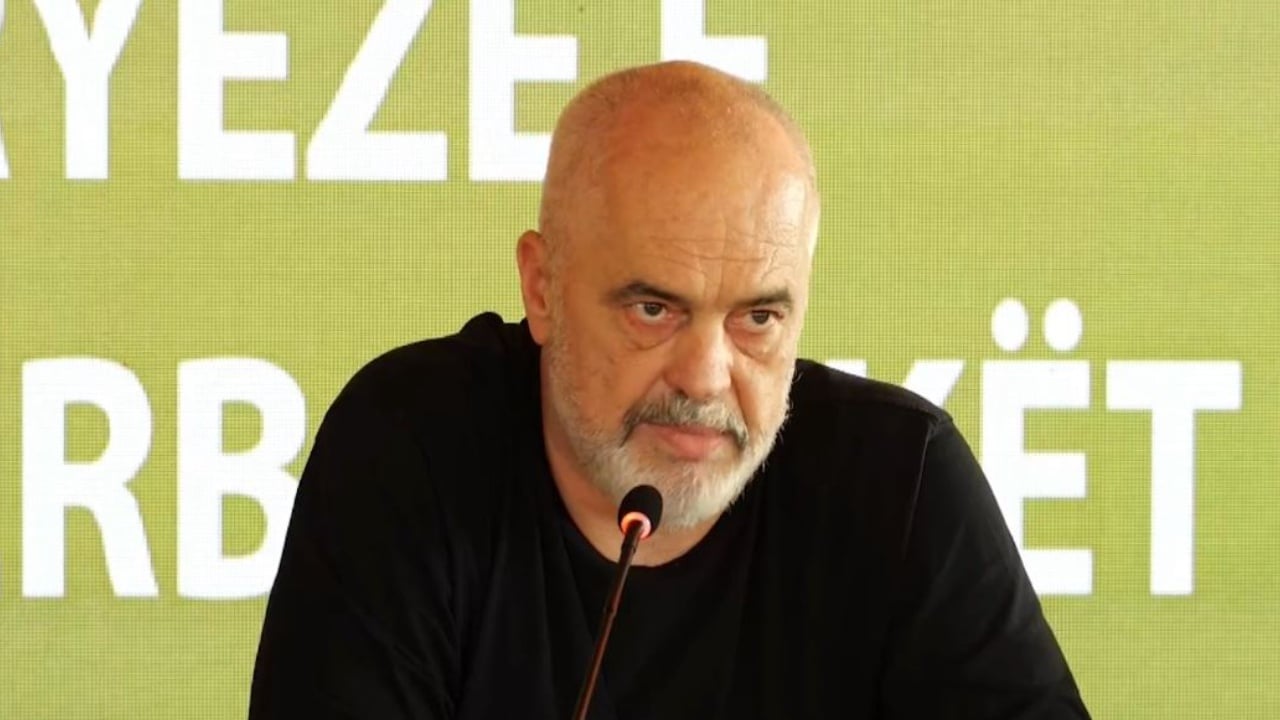 “T’u lutemi blegtorëve, jo të luten për të marrë kontratën e kullotës”, Rama: Linjë kredie për ndërmarrjet e mesme dhe të vogla