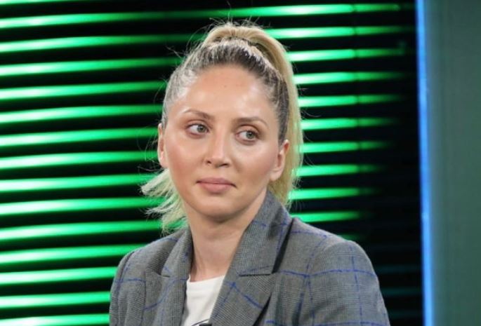 “Turpi i radhës”, Brisida Shehaj sulmon vendimin për dhënien e Pallatit të Koncerteve:Faturë që do e paguani shtrenjtë…