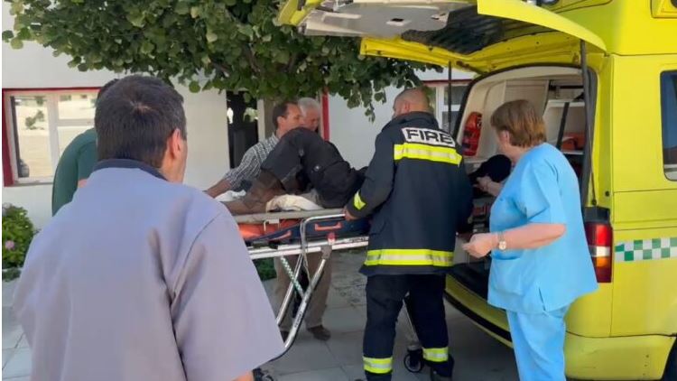 U përplas me motorin e turistit sllovak dhe ky i fundit humbi jetën, arrestohet 24-vjeçari