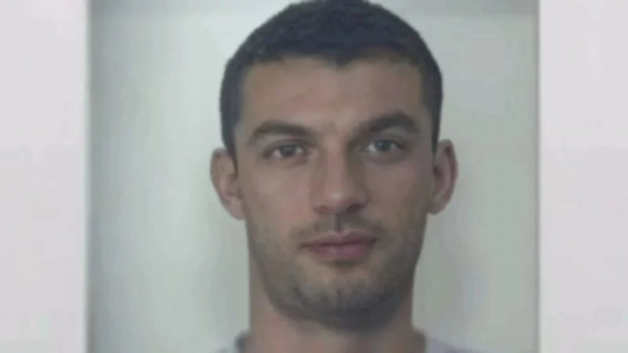 U zhgënjyet nga Dervishaj pasi nisi të bashkëpunonte me Çopjat në Dubai? Alibej në GJKKO: S’ka lidhje, më ofendoi shumë rëndë