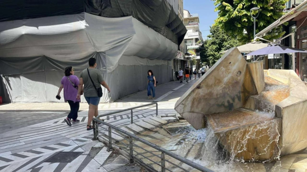 Vala e të nxehtit ‘përvëlon’ Greqinë, në dy qytete temperaturat arrijnë në 45 gradë celsius