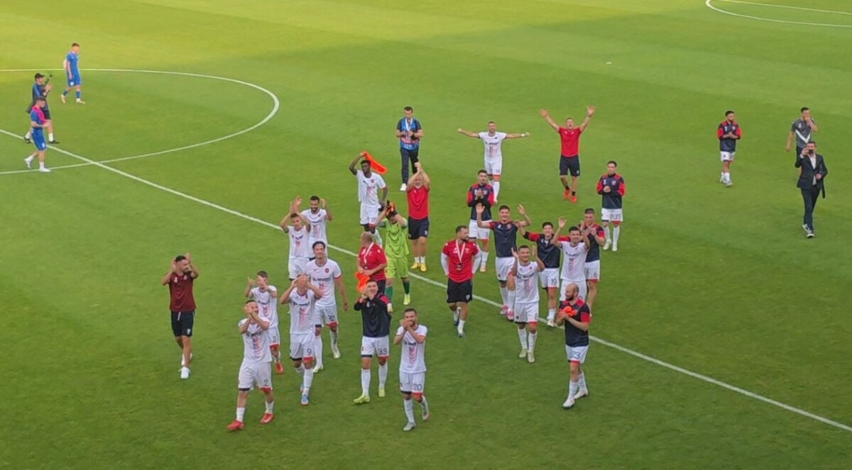 Vllaznia bën surprizën në Conference League, fiton dhe kualifikohet, Partizani eliminohet pas 120 minutash