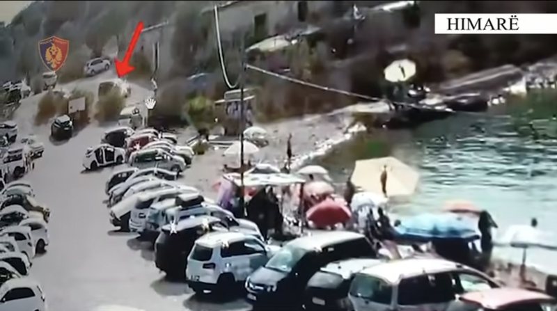 Vodhi 1400 euro në makinën e një pushuesi, arrestohet i riu në Himarë