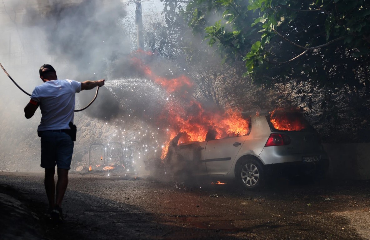 Zjarr masiv në Marsejë të Francës, mbi 100 të lënduar, pezullohen fluturimet dhe transporti hekurudhor